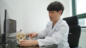 여름철 폭염이 뇌경색 위험 부추긴다 [건강 나침반]