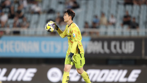 ‘눈부신 반사신경’ 수원 김민준, K리그2 23라운드 MVP