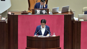 국회, 방송법 처리 후 ‘방문진법’ 본회의 상정…국힘 다시 저지