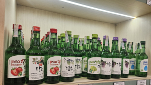 하이트·롯데 선점한 동남아…오비맥주, 수출 소주 ‘건배짠’ 통할까