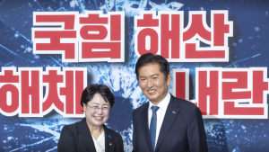 “사과 없이 협치 없다”던 정청래, 국힘 예방도 ‘패싱’…의원 제명도 시동?