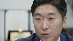 ‘김구 증손’ 김용만 “나라 위해 꽃 심는 마음”…백범이 알려준 애국은 [쿡 인터뷰]