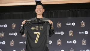 ‘손흥민’다운 MLS 데뷔전…폭풍질주로 동점 PK 유도