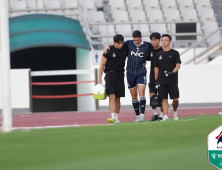 ‘웃지 못한 양 팀’…이랜드, 홈에서 화성과 0-0 무승부 [쿠키 현장]