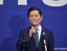 정청래 “野, 10번, 100번 정당 해산감”…정치권 갈등 지속