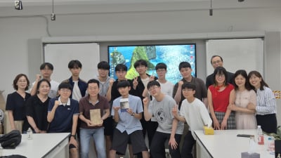 “내 생각도 틀릴 수 있다”…‘서울형 독서토론’이 바꾼 교실의 공기 [르포]