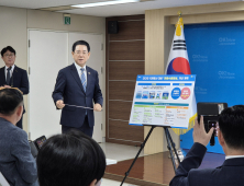 ‘불친절‧비위생 관광’ 고개 숙인 김영록 전남지사