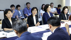 복지부 “내년 장기요양보험 적정 보험료율 중요”…9월 이후 결정