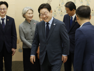 李대통령, 정청래·박찬대와 관저 만찬…“언제나 동지이자 한 식구” 당부