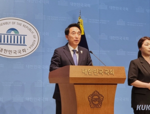 민주당·진보진영 “김건희 구속, 사필귀정…국가 정상화 신호탄”