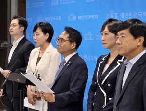 민주, 李대통령 위협 ‘정치테러’ 강조…전면 재조사 촉구