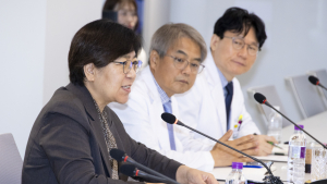 정은경 “2030년까지 필수의료 적정 보상 정비”