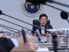 李대통령 “민생회복 소비쿠폰 효과…2차 내수 활성화 필요”