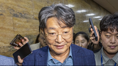 경찰, ‘주식 차명거래 의혹’ 이춘석 의원 피의자 신분 소환