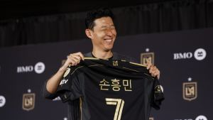 손흥민, MLS 선발 데뷔전서 1도움…경기 MVP
