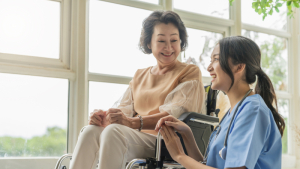 사망보험금, 이제 살아서 받는다…10월부터 제도 도입