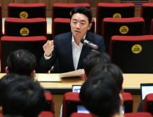 대통령실, ‘불공정 계약 논란’ 체코 원전 수출 진상파악 지시