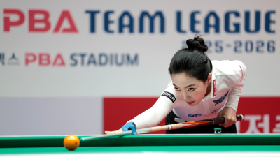 ‘당구 여신’ 차유람, 스롱 꺾었다…휴온스, 선두 질주 [PBA]