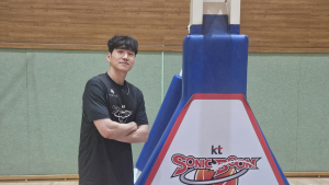 ‘초심’으로 돌아간다는 문성곤 “KT에서 즐겁게 농구하고 싶다” [쿠키인터뷰]