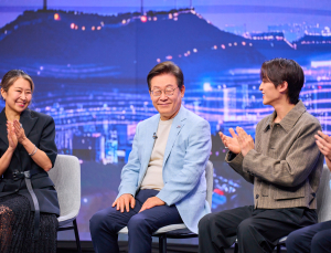 “설렁탕에 깍두기 장면 최고”…‘케데헌’ 감독 만난 李대통령 “자랑스러운 문화강국 만들겠다”