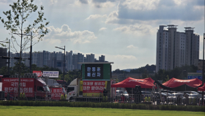 ‘탄핵 찬반’에 휘둘리더니 尹까지 나온 野 전대 [르포]
