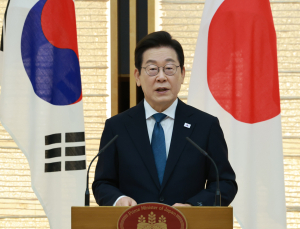 한일 정상 “저출산 등 공동 대응 협의체 출범”